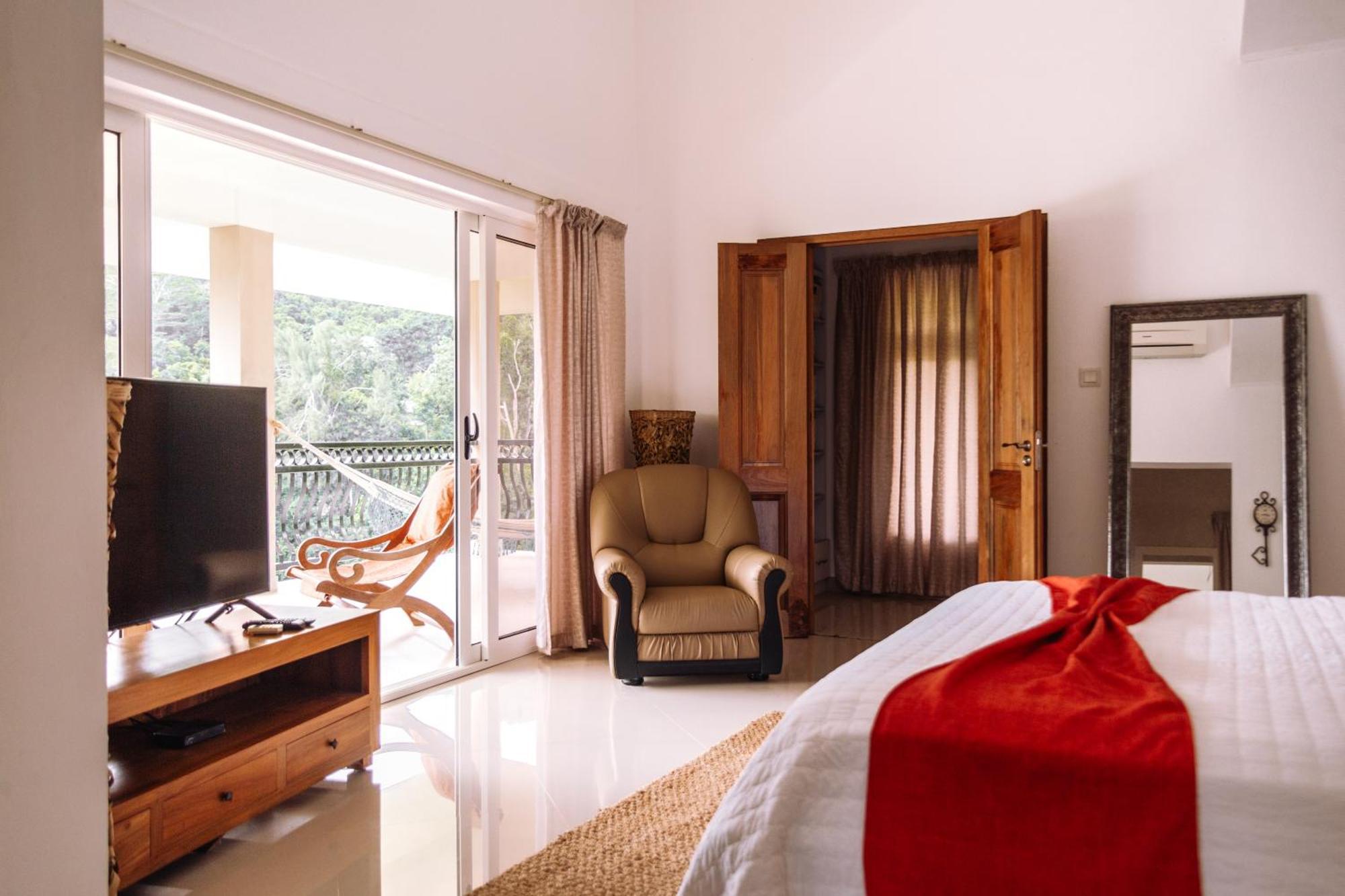South Hill Villa Anse Royale Esterno foto